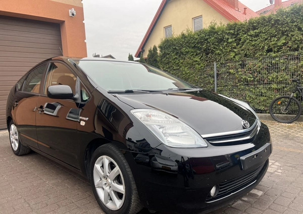 Toyota Prius cena 29900 przebieg: 218000, rok produkcji 2009 z Głogów Małopolski małe 232